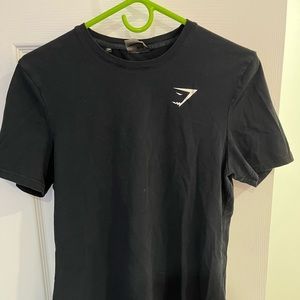 GYMSHARK T SHIRT SIZE SMALL- BLACK